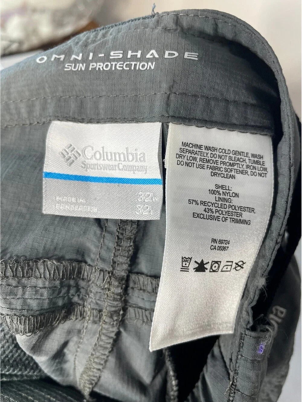 COLUMBIA OMNI-SHADE ZIPOFF CONVERTIBLE PANTS Y2K Gorpcore 32